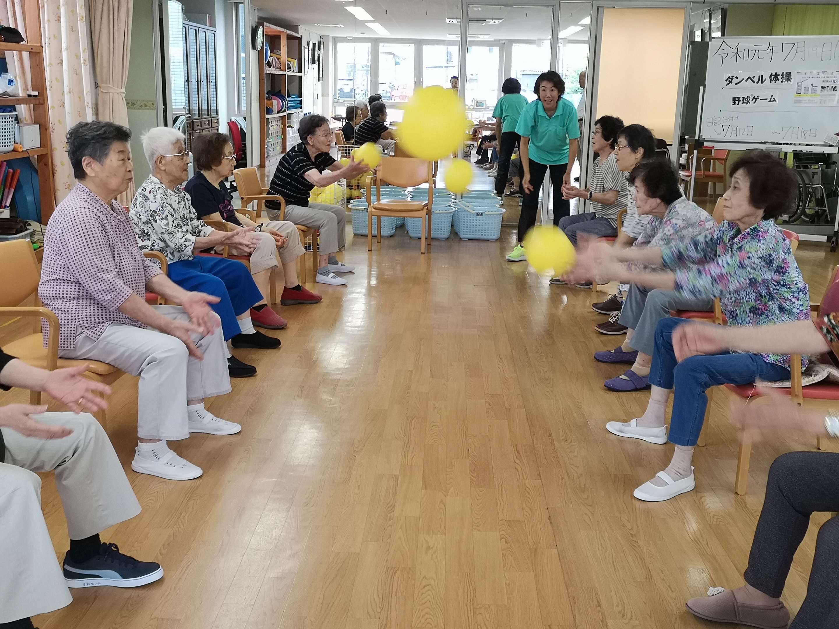 ペアで投げる練習