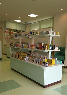 中村日赤店OTC棚