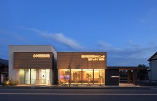 15.中日調剤薬局 勝川新町店